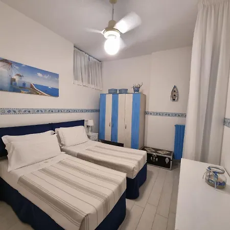 Italymare Apartment *